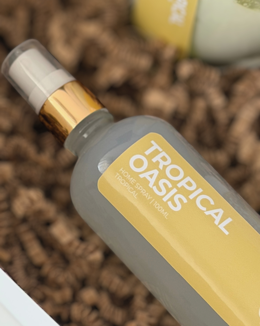 Spray · Tropical Oasis